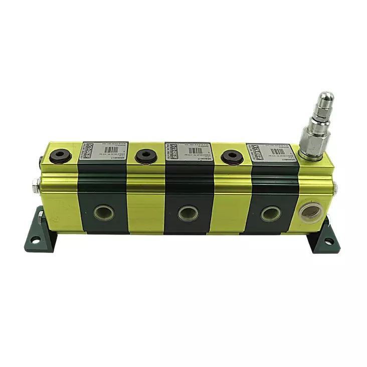 JAKOMOOTTORI 3X1,2CM3 + PRV. - Virtauksenjakomoottorit - 65691 - 1